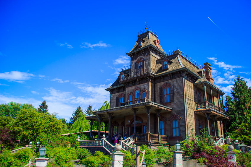 The Phantom Manor en Disneyland París.
